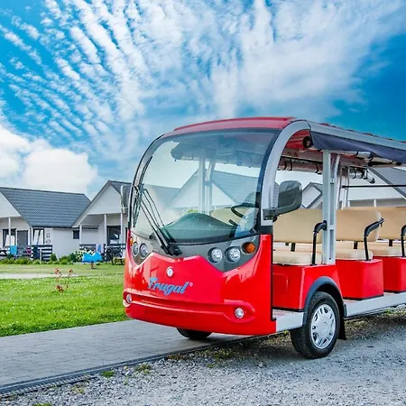 Letniskowe Biala Perla Lodge Jezierzany