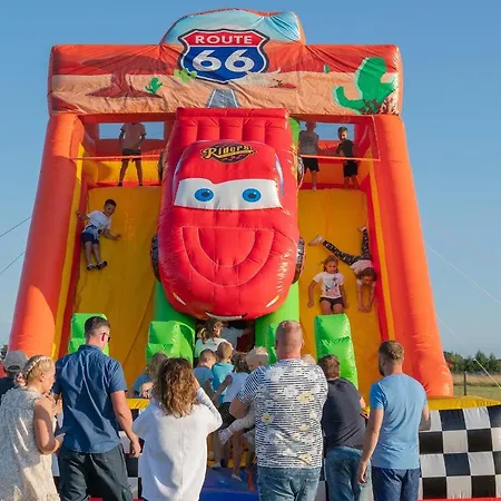 Letniskowe Biala Perla Lodge