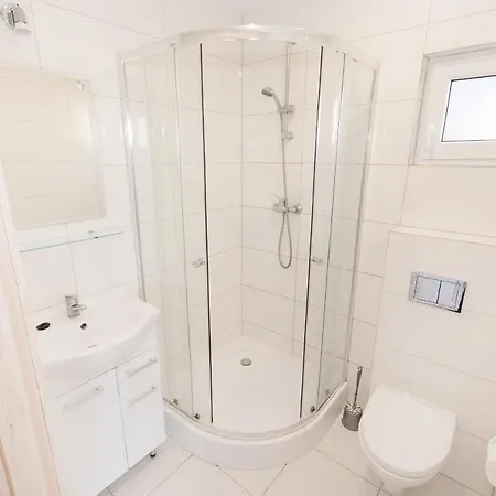 Lodge Letniskowe Biala Perla Jezierzany