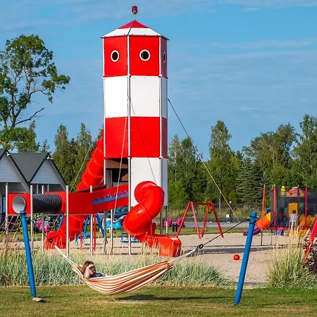 Letniskowe Biala Perla Lodge Jezierzany