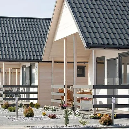 Letniskowe Biala Perla Lodge Jezierzany