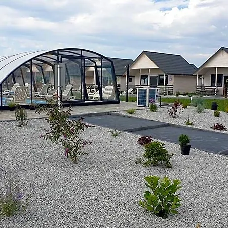 Lodge Letniskowe Biala Perla Jezierzany