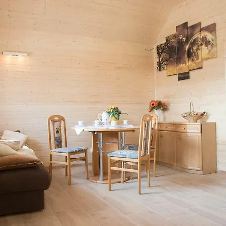 Letniskowe Biala Perla Lodge *