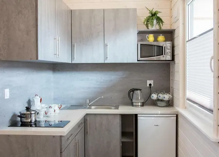 אכסניה Letniskowe Biala Perla Jezierzany